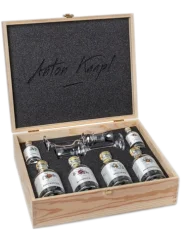 Set ovocných destilátů Anton Kaapl Dřevěné dárkové balení velké (id:910001504)