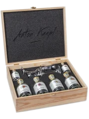 Set ovocných destilátů Anton Kaapl Dřevěné dárkové balení velké (id:910001504)